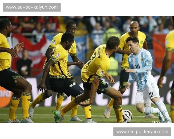 美洲杯第三轮：命运之战点燃南美激情